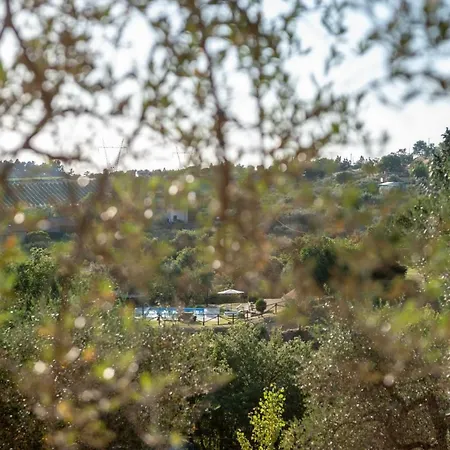 Κατάλυμα σε φάρμα Poggio Del Pero *